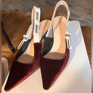 Dior J’adore Maroon kitten heel sling back size 8.5